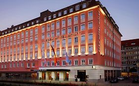 Eden Wolff Munich 4*